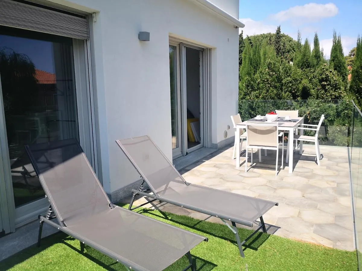 Borgo Paradiso Holidays Diano Marina 0*,  Italie